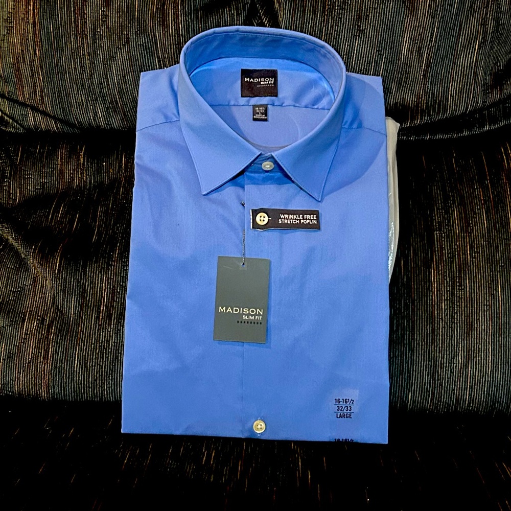 Men’s dress shirt new with tag